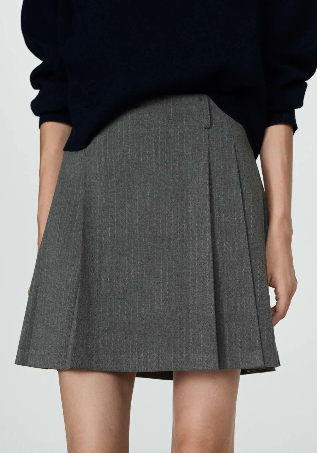 Pinstriped pleated skirt - Gray