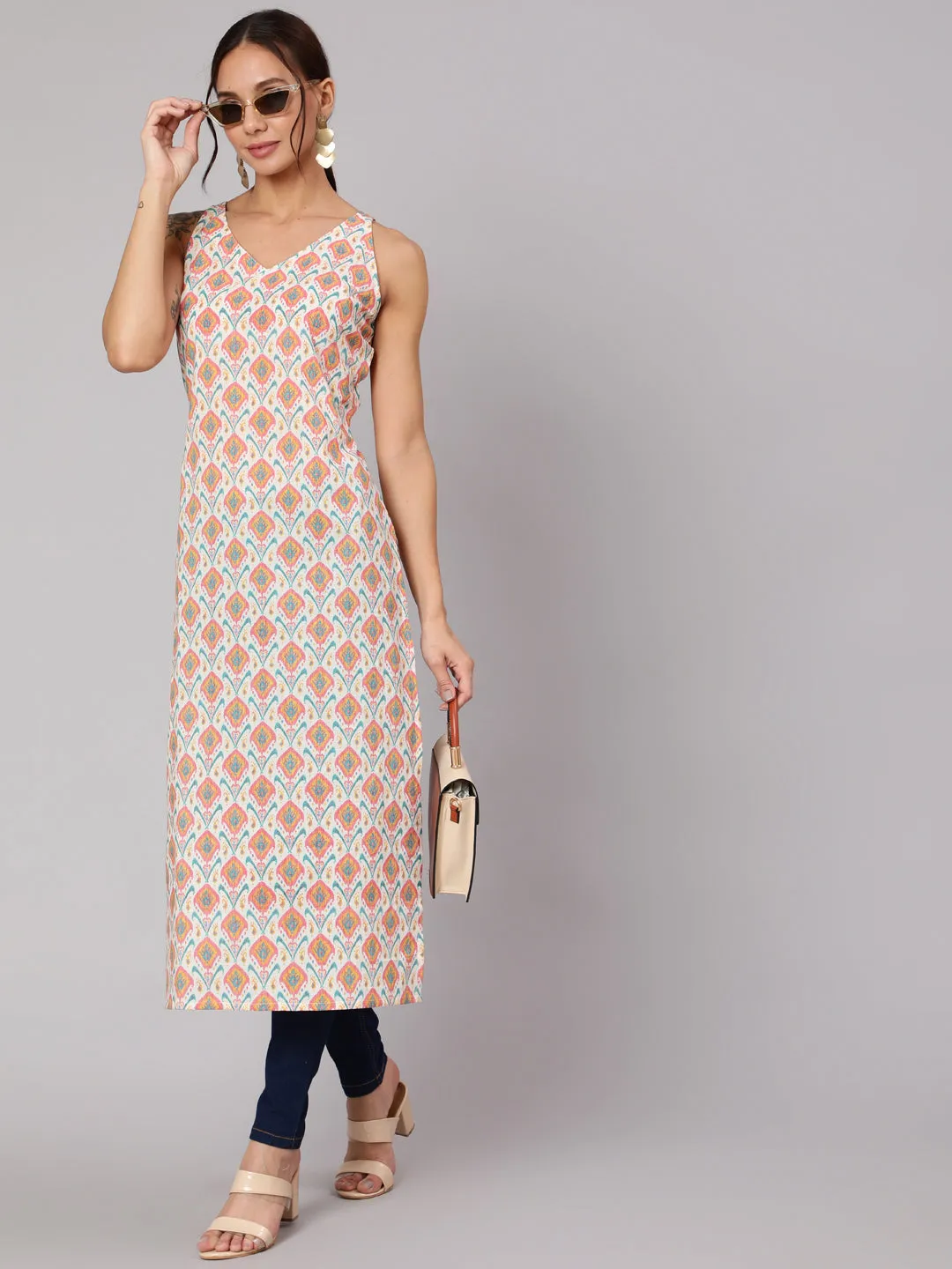 Women Multi Geometric Printed Straight Sleeveless Kurta With V-Neck